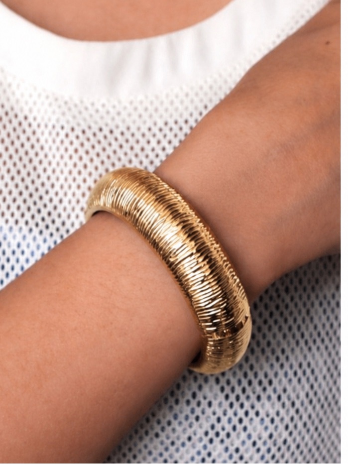 New House Of Harlow 1960 Rippled Gold-Tone Hinged Cuff Bangle Bracelet Msrp $138